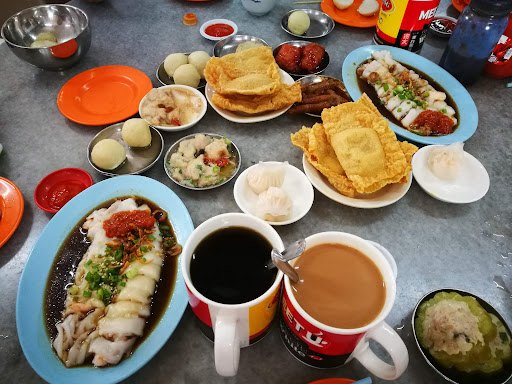 Kedai Makanan dan Minuman GW