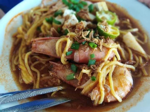 Gerai Simpang Tiga - GST