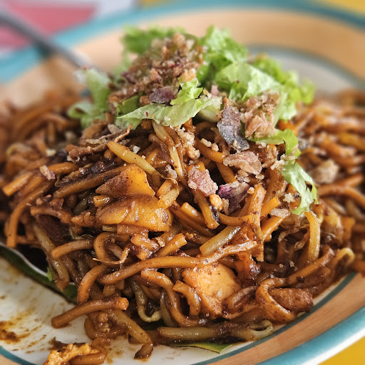 Famous Cucur Udang Meletop & Mee sotong