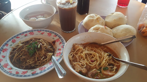 Kedai Mee Hailam dan Pau Ah Meng