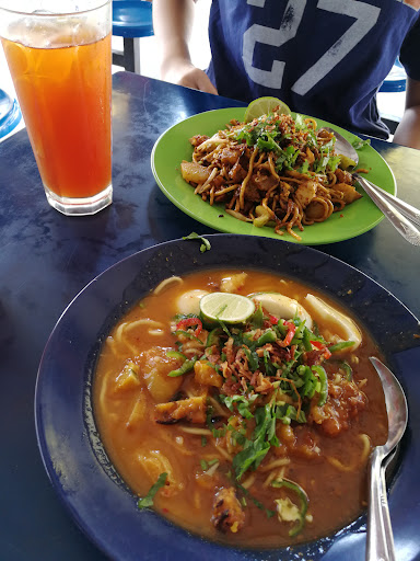 Abdullah Bacha Mee Rebus & Rojak