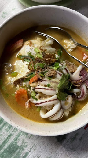 Mukhlis tomyam seafood
