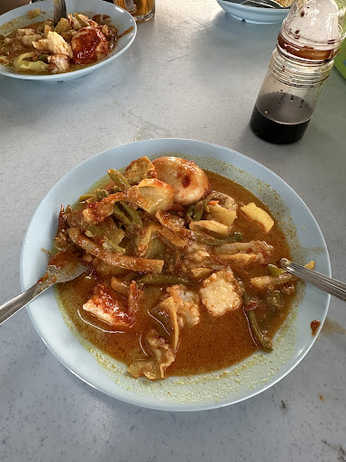 Azman Asam Pedas Pantai
