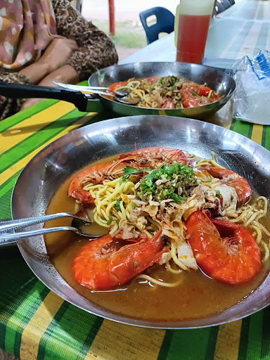 Warung anak beranak mee udang