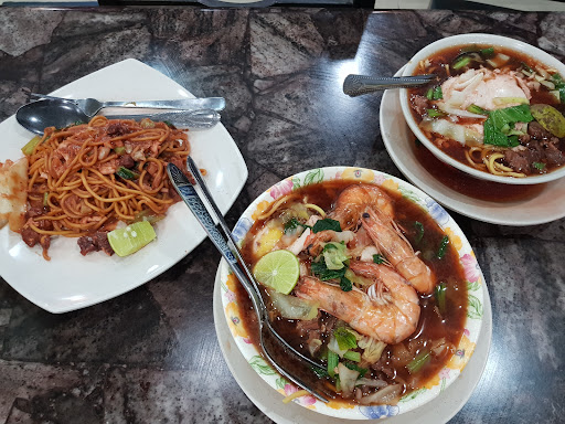 Mee Pak San