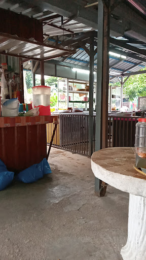 AZIZAH NASI BERLAUK NASI SUP MEE CELUP GUNUNG BERAPI,NASI BERLAUK AYAM KAMPUNG