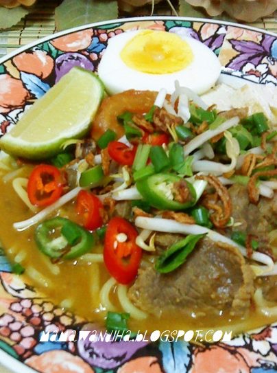 mee rebus bonda